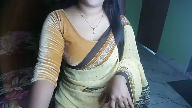 BengaliQueenStar: απευθείας συνομιλία ΧΧΧ