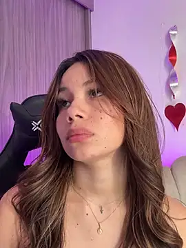 Chat +18 de Tamaraserra ao vivo