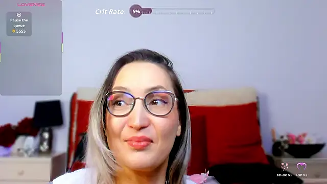 CharmingAnnie: онлайн-секс-чат