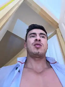 Chris_Clarck Chat XXX in diretta