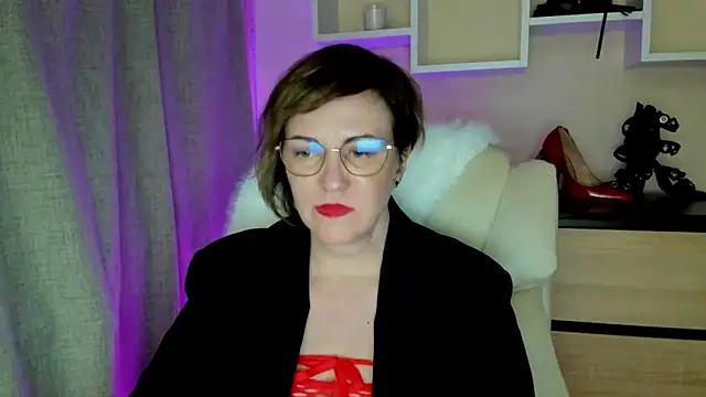 feliziaDesire Chat XXX in diretta