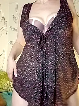 Catty_Lady Chat XXX in diretta