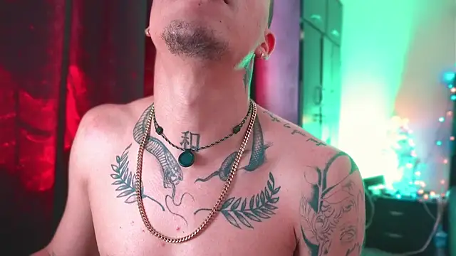 AlphaMasterXxx Chat XXX in diretta