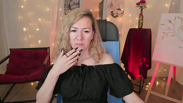 Онлайн чат XXX DonnaSmitth