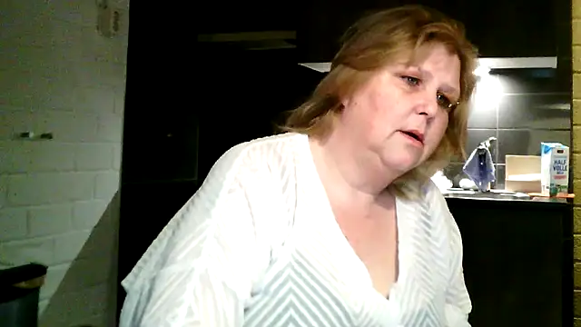 Sylviastar46 Obrolan Langsung XXX