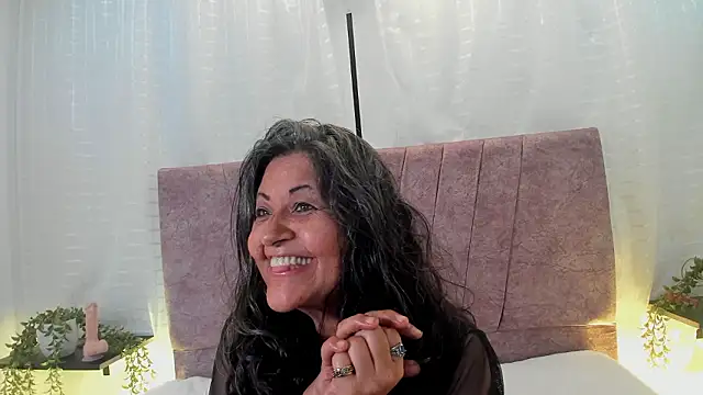 Victoriaa_Anderson: απευθείας συνομιλία ΧΧΧ