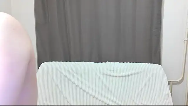 Chatroom XXX en direct de GloriaWalkerJr