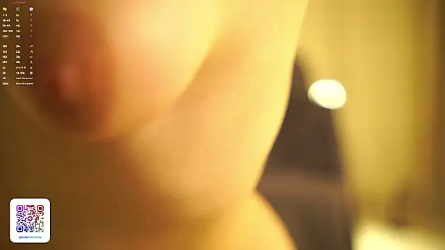 emmyrain's Live XXX Chat