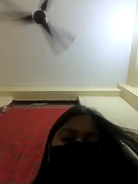 Pokazy przed kamerką – Cute--Sakshi