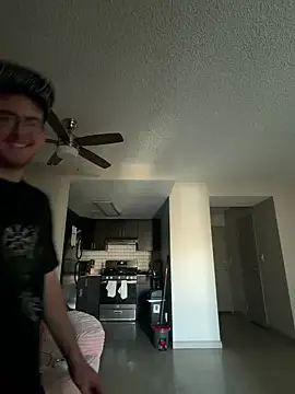 bigdickens69BWC Chat XXX in diretta