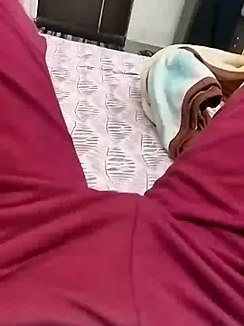 smallthickdick115 Show in webcam