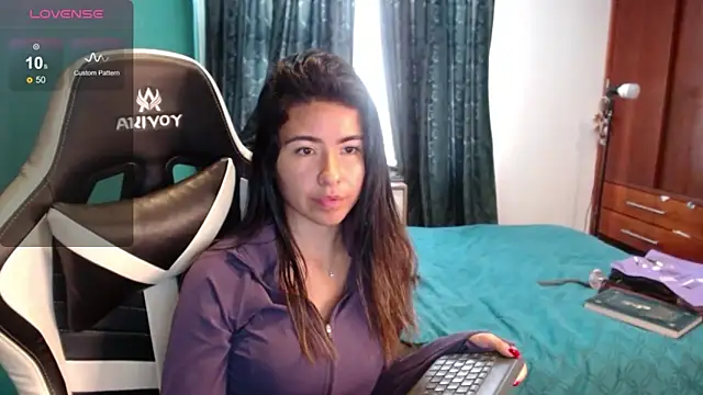 alice_middlee: онлайн-секс-чат