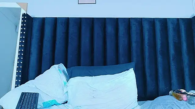 hotlatinateacher: απευθείας συνομιλία ΧΧΧ