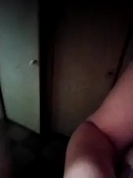 Holly-69のライブXXXチャット