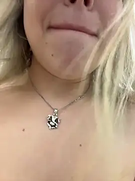 Liza_risky Live XXX Chat