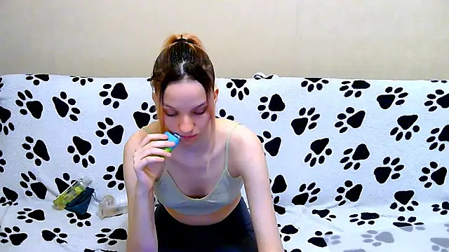 Ivy_Lester Pertunjukan Webcam