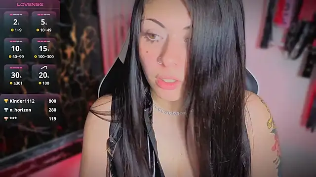 Guxplo_ Live XXX Chat