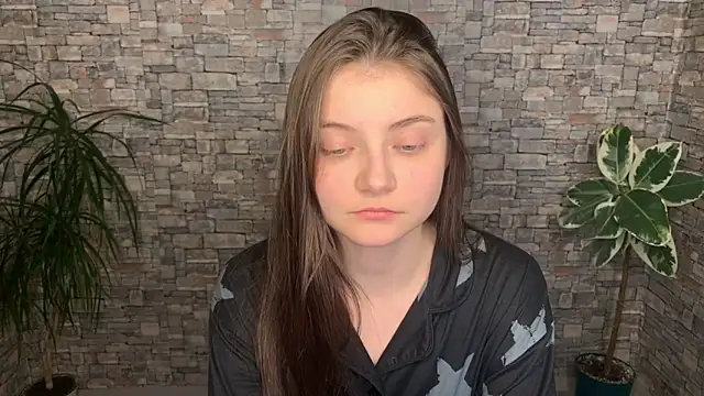 may_rollins webkamerás műsora