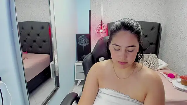 Онлайн чат XXX VIOLETTA_ROSS1