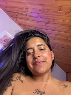 Annie_Alicee: απευθείας συνομιλία ΧΧΧ