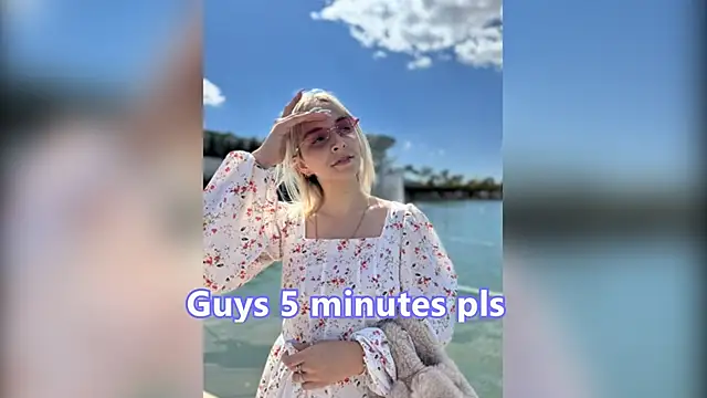 Онлайн чат XXX LiraDreamX