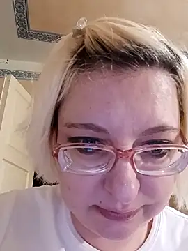 VikaKing 라이브 XXX 채팅