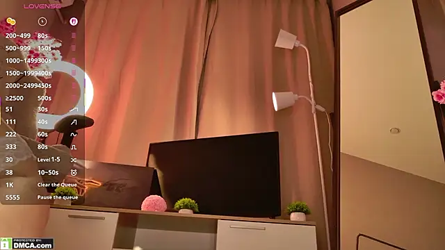 lil_monikaa Adlı Modelin Canlı XXX Sohbeti