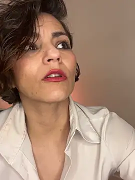 eva_luz 在線直播表演