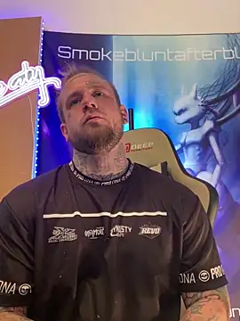 دردشة Smokebluntafterblunt الجنسية المباشرة