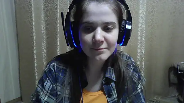 CarinaFolmarのライブXXXチャット