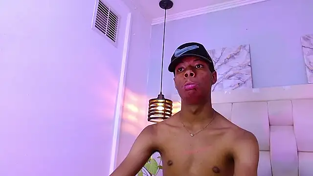 Santiago_Ortiz_ Webcam Show