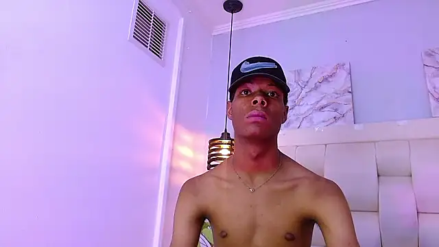 Santiago_Ortiz_'s Webcam Show