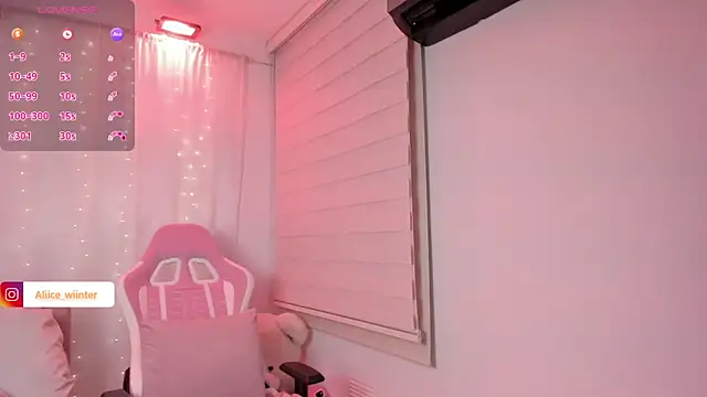 Alice_winter_ live XXX chat