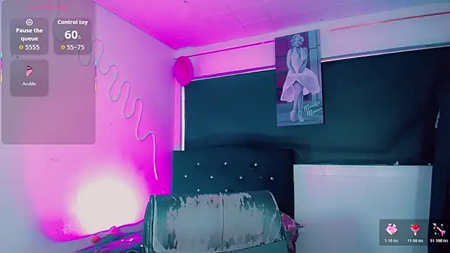 Show modela Kendall_hornyy na web-kameri