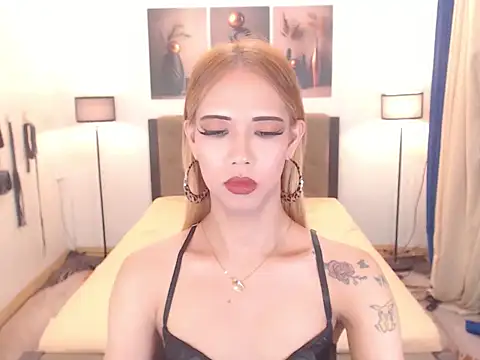 Chat +18 de PreciousAmore ao vivo