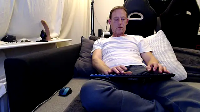 Chat +18 de Sexy_Ass_Mike ao vivo