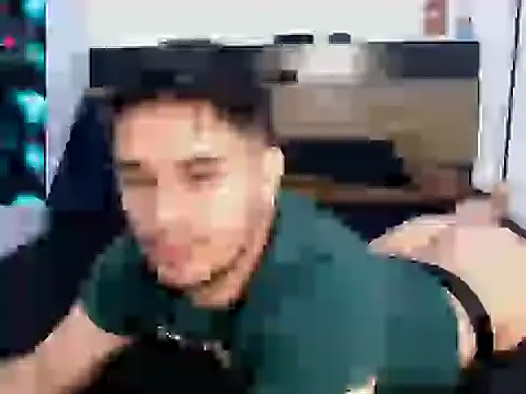 XXX chat uživo modela colin_lewis1