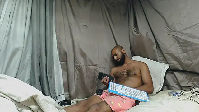 Chat XXX en directo de Camodick