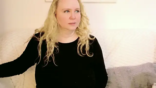 Chatroom XXX en direct de Sarah4you