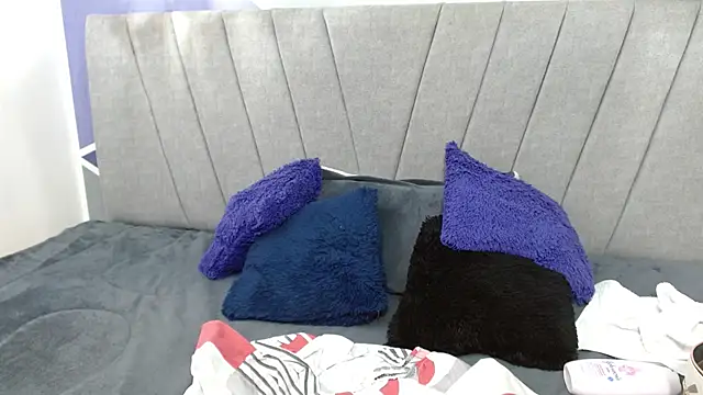 luna_merie: онлайн-секс-чат