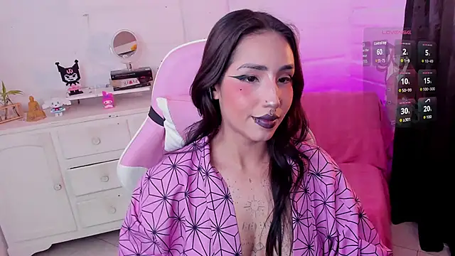 Nyx_Blackmoon Chat XXX in diretta