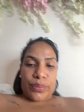 ArielleMillerr-'s Live XXX Chat