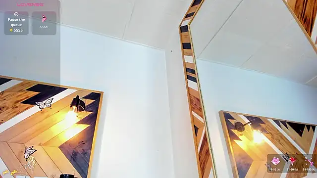 Kathaleiya_Ozz: απευθείας συνομιλία ΧΧΧ