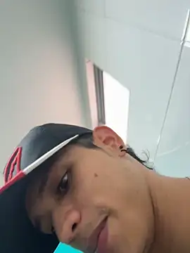 Онлайн чат XXX HarryGaze