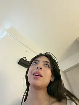 Czat XXX na żywo – ZaraLuuv