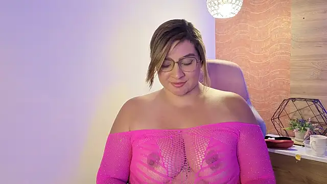 دردشة AgnesIvanova الجنسية المباشرة