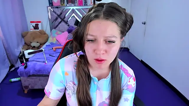 Luna_Analya's Live XXX Chat