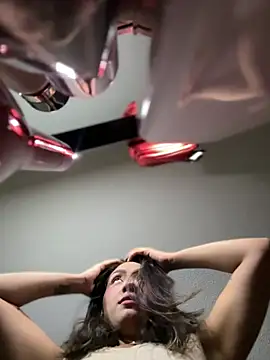 Mila_Morgan Obrolan Langsung XXX