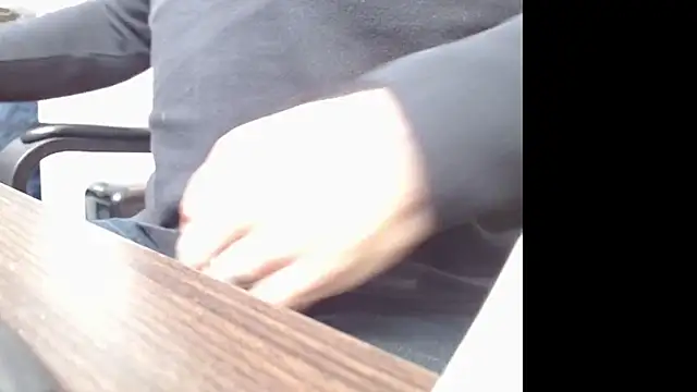 MrKunilingue Live XXX-Chat