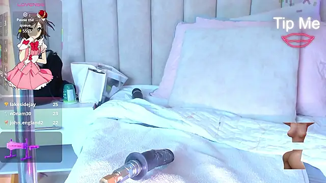 LizSheibaum Adlı Modelin Canlı XXX Sohbeti